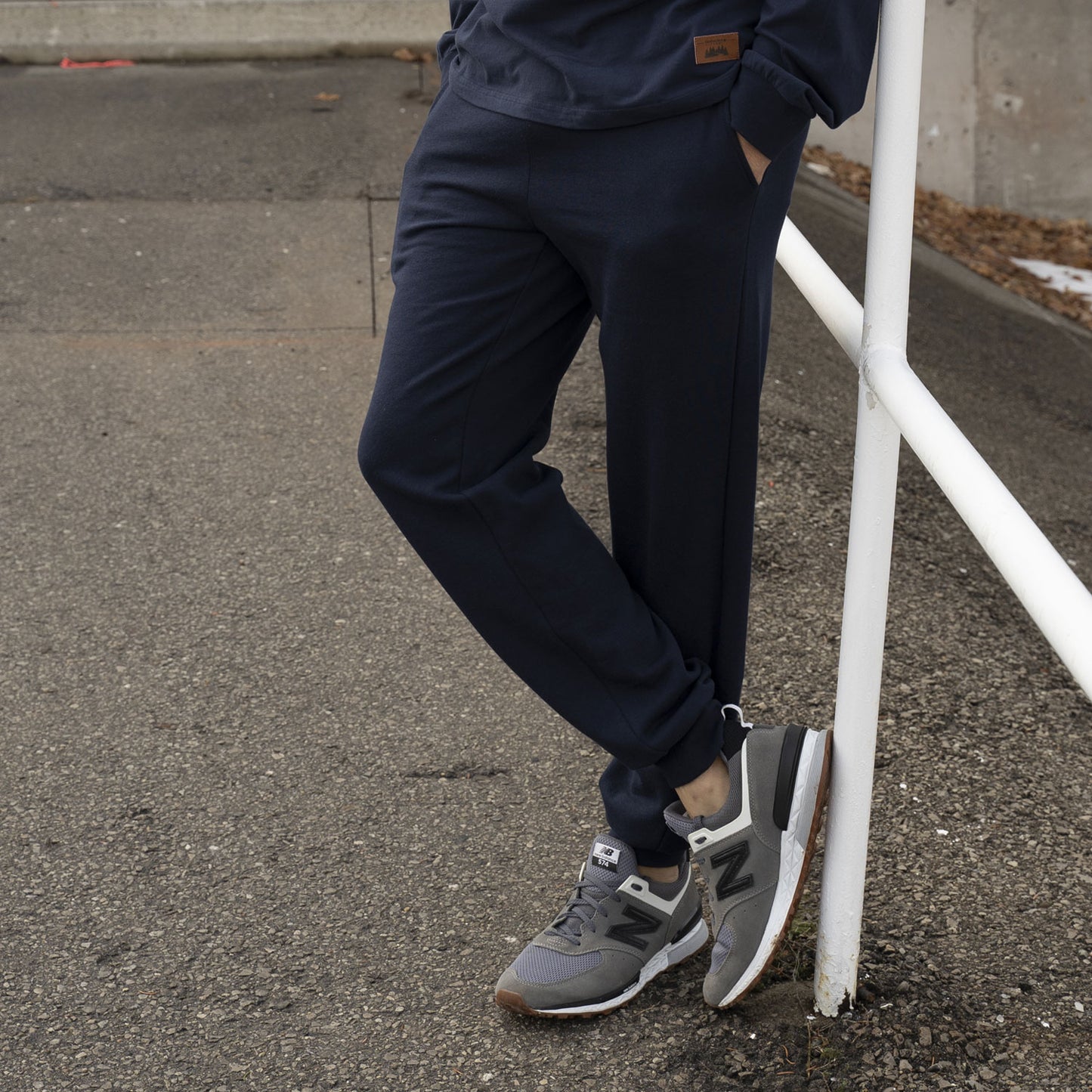 T2003 | UNISEX FLEECE JOGGER