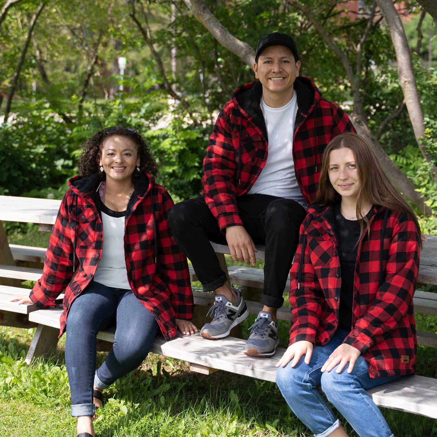 T4001 | UNISEX FLANNEL/SHERPA JACKET